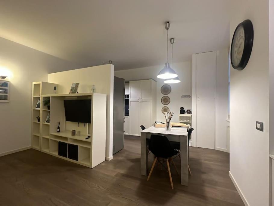 Florence Place Apartment Milan Exterior photo